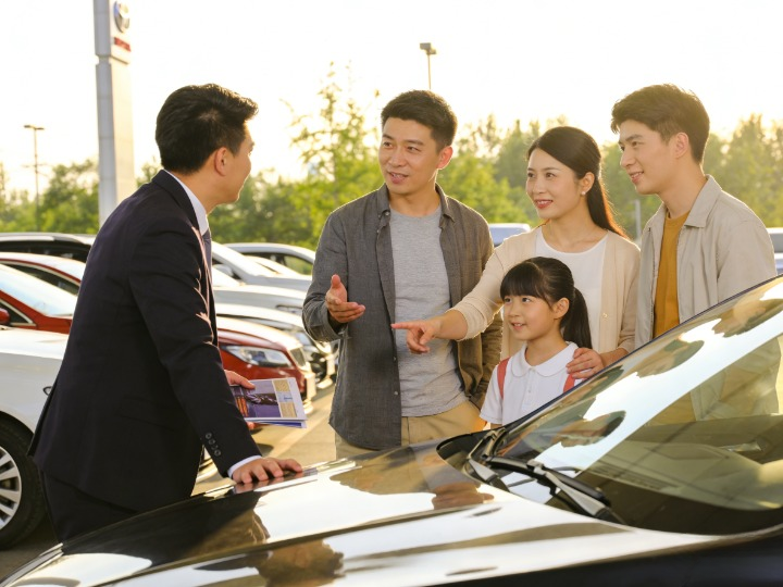 美国汽车市场分析：华人购车需知的趋势与挑战